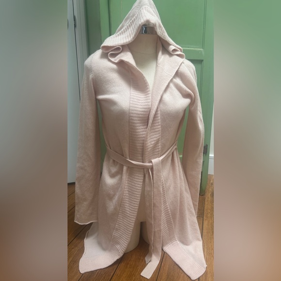 White + Warren Sweaters - White+Warren shell pink 100%cashmere cardigan with hood.